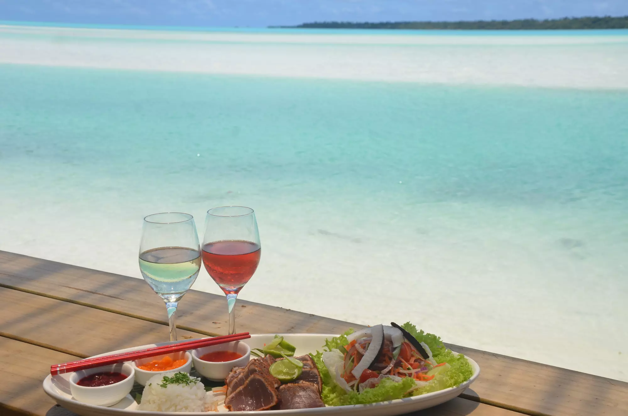 Lagoonside Dining at Blue Lagoon Bar & Restaurant at Aitutaki Village